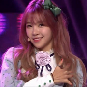 Crayon Pop《Doo Doom Chit》搞怪依旧